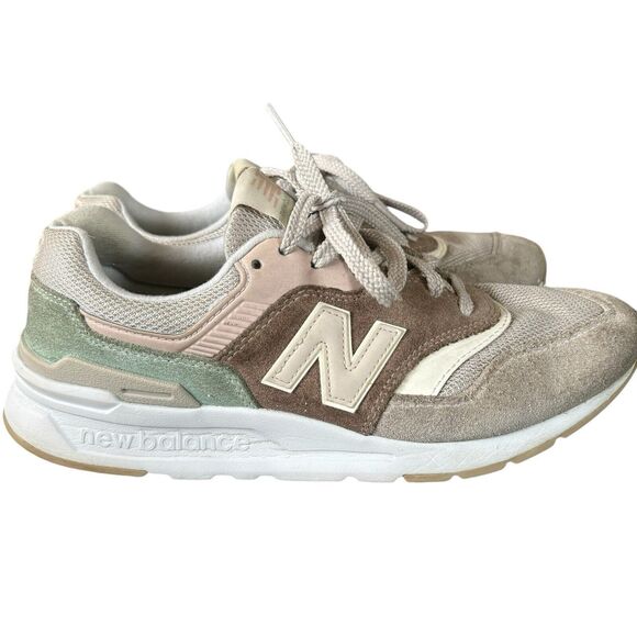 New Balance Shoes - New Balance 997H Women’s Size 8 Tan Pink Shoes Sneakers